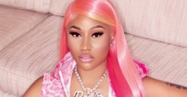 Download Nicki Minaj Super Freaky Girl Roman Remix MP3 Download